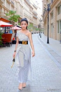 ​柬埔寨12岁美少女爆红，网友：美得发抖