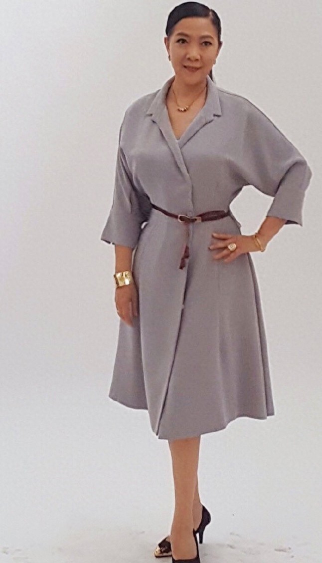 56岁的沈丹萍的70岁德国老公近照，90后混血女儿美爆