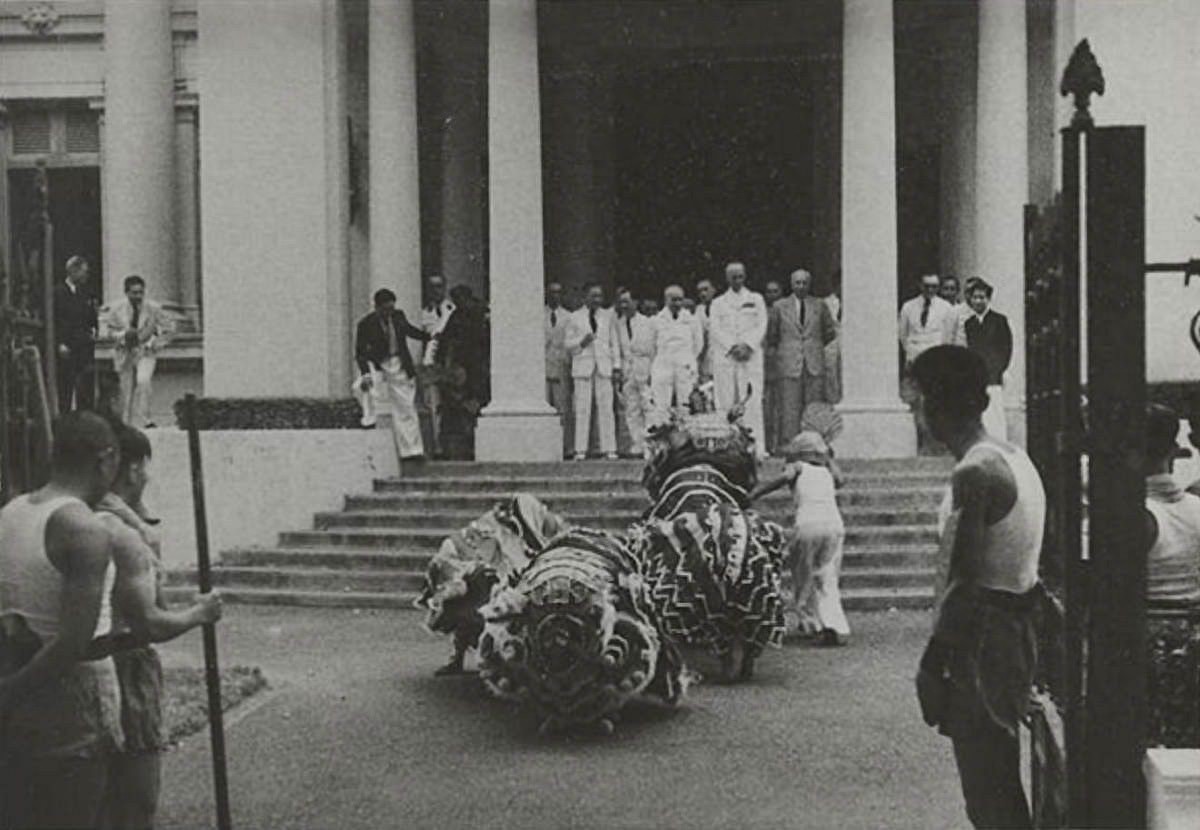 老照片中的越南春节：一年中最热闹的节日，处处都是中国文化影子