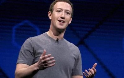 ​扎克伯格的恩爱秀：晒妻狂魔的浪漫情怀