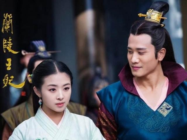 张含韵的老公结婚照(网曝张含韵彭冠英领证成夫妻？)