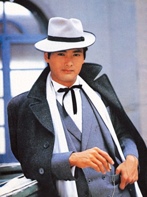 娱乐圈最具人气十大明星排行，范冰冰垫底刘德华第三第一果然是他