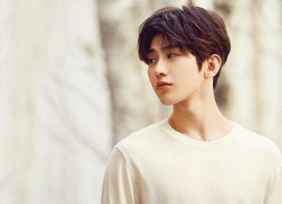 ​蔡徐坤为什么招全网黑什么情况（网上为什么都评论蔡徐坤？)