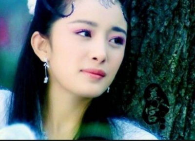 ​19岁时最美的五位女星，杨幂垫底，第一美到极致！