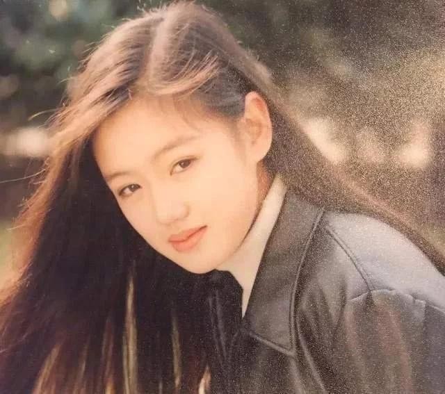 张檬整容失败但目前已恢复原貌（这些女星明明很美还是变了脸张檬哭诉后悔整容）(19)