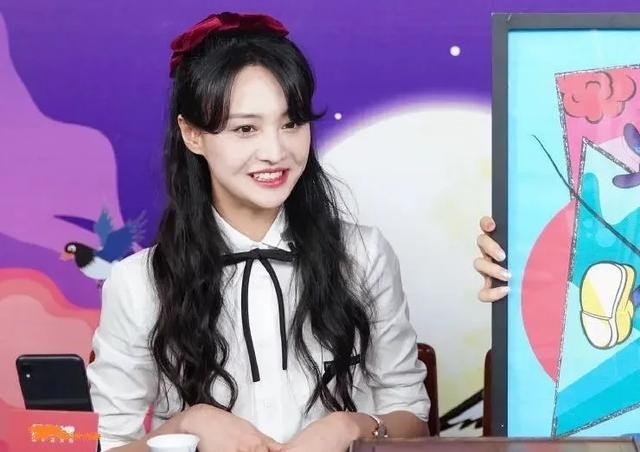 张檬整容失败但目前已恢复原貌（这些女星明明很美还是变了脸张檬哭诉后悔整容）(9)