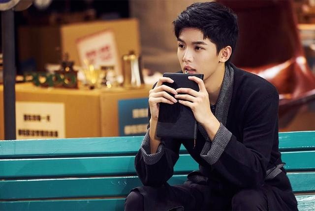 周峻纬的个人资料（周峻纬结婚了吗对象是谁）