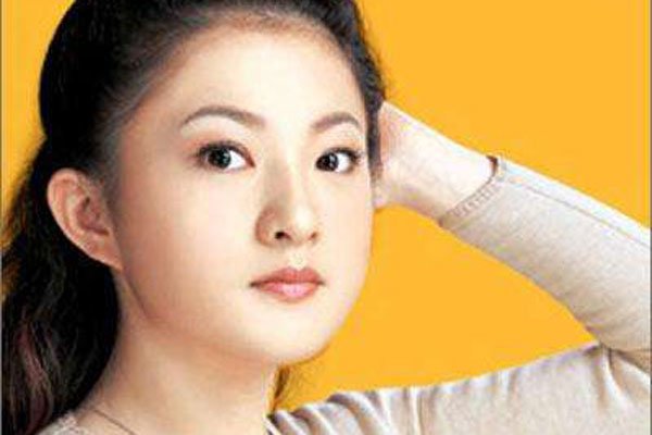 金铭简历及个人资料 已经是结婚了？老公叫什么名字