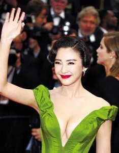 ​内心强大的女强人——张雨绮简介