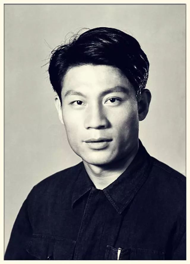 郭振清个人资料写真作品