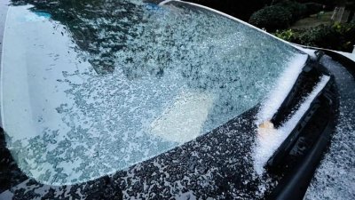 ​武汉下雪了！降温仍在继续 湖北未来三天天气预报