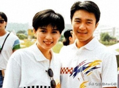 ​周星驰的珍贵旧照，从第4张起，星爷就收起了笑容