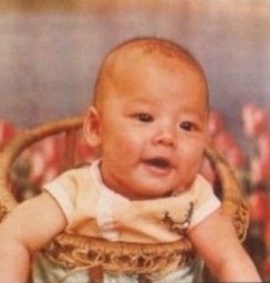 国名校草李易峰小时候胖胖的、可爱的模样你见过吗？