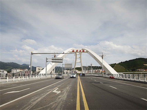 福建省延平区：延平西站新面貌，延平大桥新地标