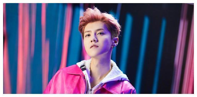 鹿晗他姓鹿,也似鹿,看起来的不自信,可能只是他的保护色