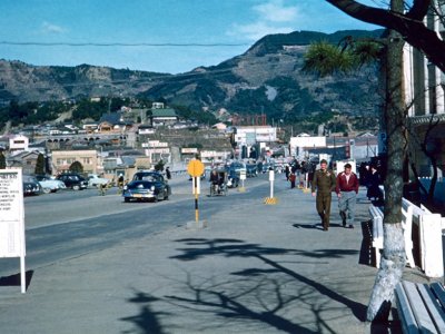 ​驻日美军生活，五十年代佐世保基地