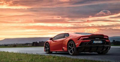 ​兰博基尼发布的“飓风”Evo RWD Spyder 解析