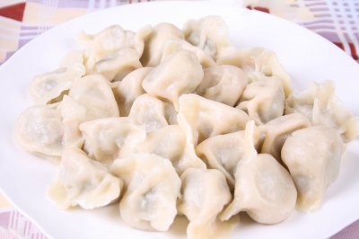 ​羊肉饺子这样调馅太好吃了，不膻不腥，鲜香解馋，全家都爱吃