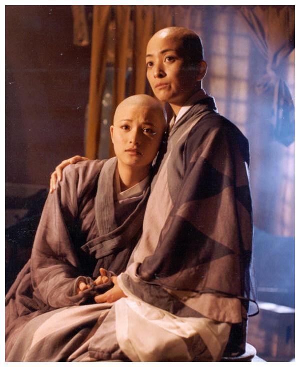 跨国恋第一人！出道二十年，每个老公都不一样！