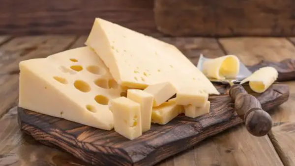 奶酪和芝士的区别,芝士碎和奶酪片的区别是什么图1