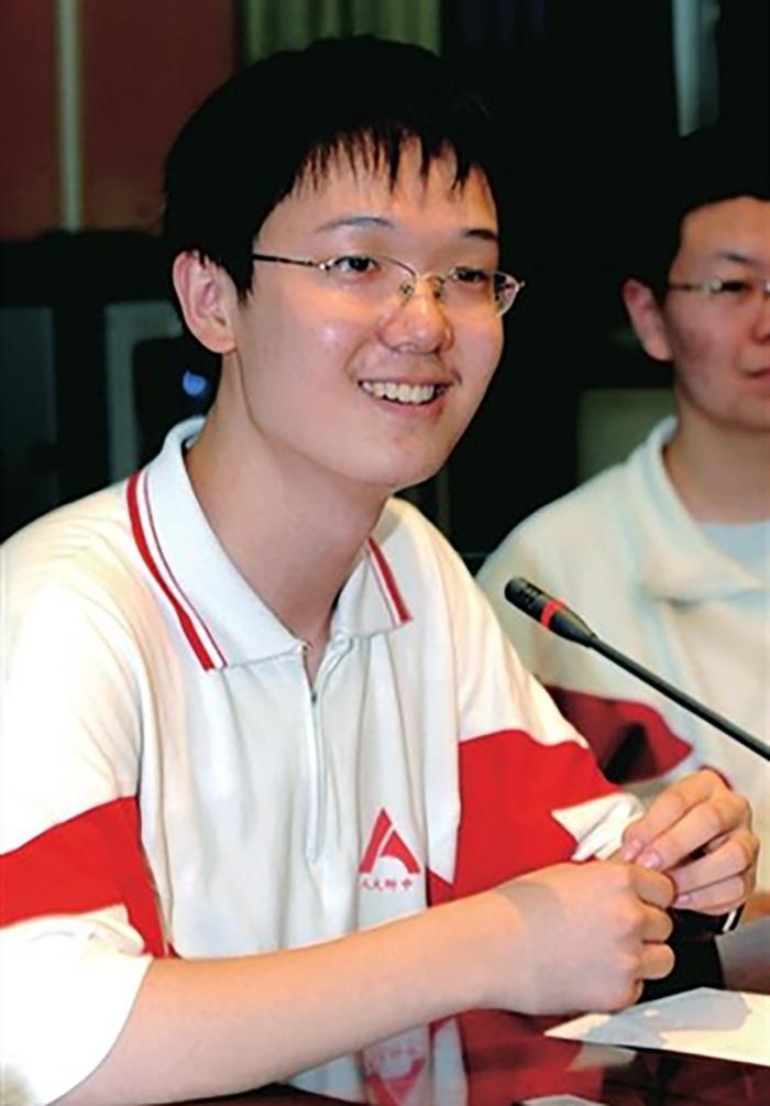 李泰伯：高考703分被美国11所大学拒绝，如今攻读美国名校双博士