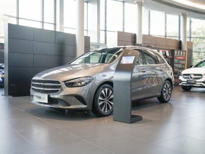 奔驰B级最新款多少钱能落地？奔驰B级裸车价