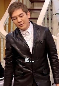 ​康祈祖的结局凄惨，父亲和岳父都已去世，47岁的他终成孤家寡人