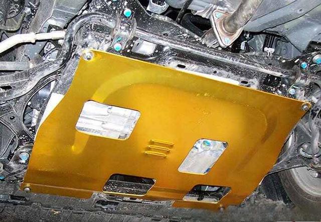 发动机下护板有必要装吗？4s店发动机护板多少钱-