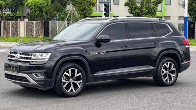 大众推出新款真七座SUV，搭2.0T爆299马力，26万起还要啥汉兰达