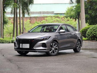 ​逸动PLUS最新款最低价格是多少钱？逸动PLUS官方价