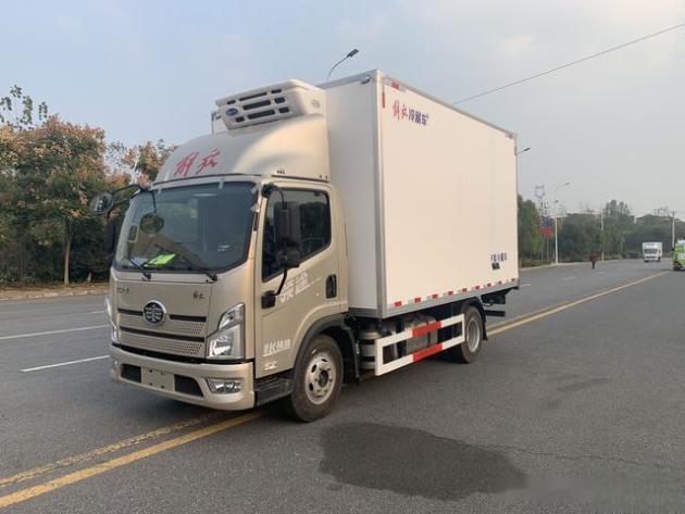 蓝牌解放J7冷藏车价格 解放4.2米肉钩冷藏车多少钱-