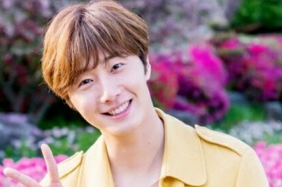 丁一宇被传患脑瘤自杀 还和李敏镐遇车祸真的吗