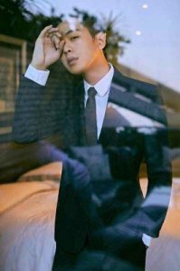 ​张若昀：身世显赫却不忘努力前行