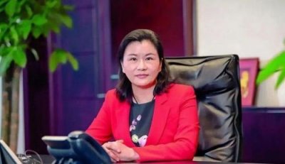 ​周群飞老公郑俊龙哪里人（周群飞的老公郑俊龙）