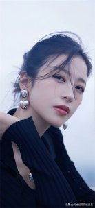 珍藏高清壁纸|时尚摩登又不失细腻感觉的周雨彤