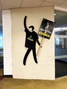 ​美国演员工会与制片方未能达成新协议 确定罢工