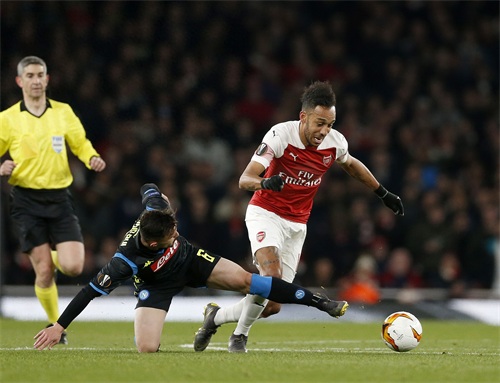 足球——欧罗巴联赛：阿森纳主场胜那不勒斯