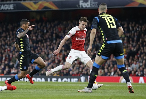 足球——欧罗巴联赛：阿森纳主场胜那不勒斯