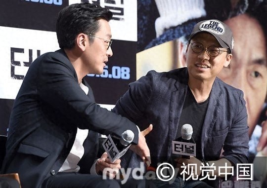 “韩国王菲”破功！裴斗娜捂嘴狂笑 河正宇《隧道》再搭吴达秀