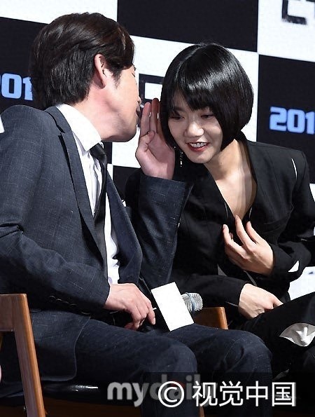 “韩国王菲”破功！裴斗娜捂嘴狂笑 河正宇《隧道》再搭吴达秀