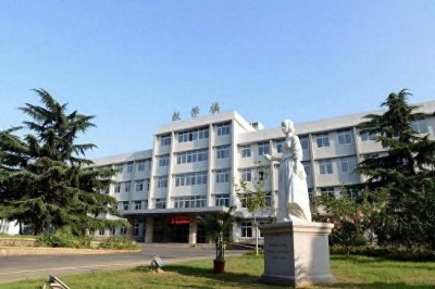 ​青岛卫校招生简章以及录取分数