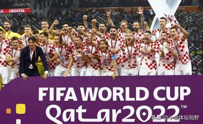 世界杯排名出炉!巴西仅第7,日本进前10,东道主倒数第1